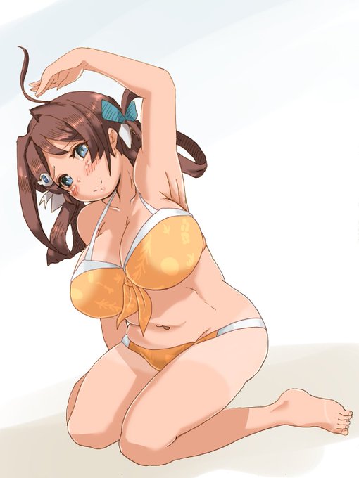 #いいおなかの日
フニフニ〜 