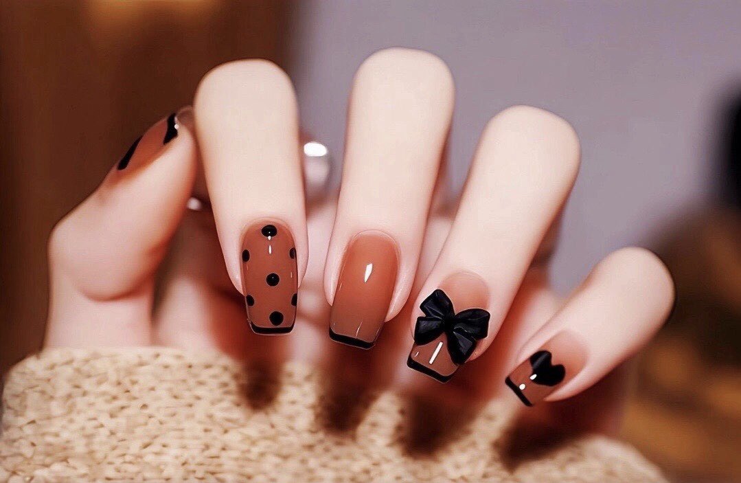 NailArtMagic's tweet photo. For those seeking something new, try vibrant and colorful nail designs with patterns or gradients. They add a fresh and playful touch to your style.
#NailDesign
#ColorfulNails
#NailArtMagic https://t.co/bKDw6Ypixr