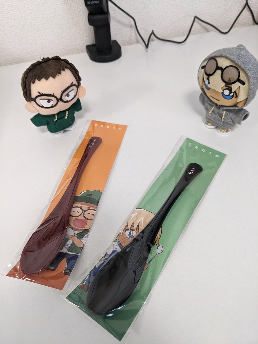「ノベルティのカレースプーンが届きました!思ったより大きい!カレースプーンだ!ちっ」|おおの🎃のイラスト
