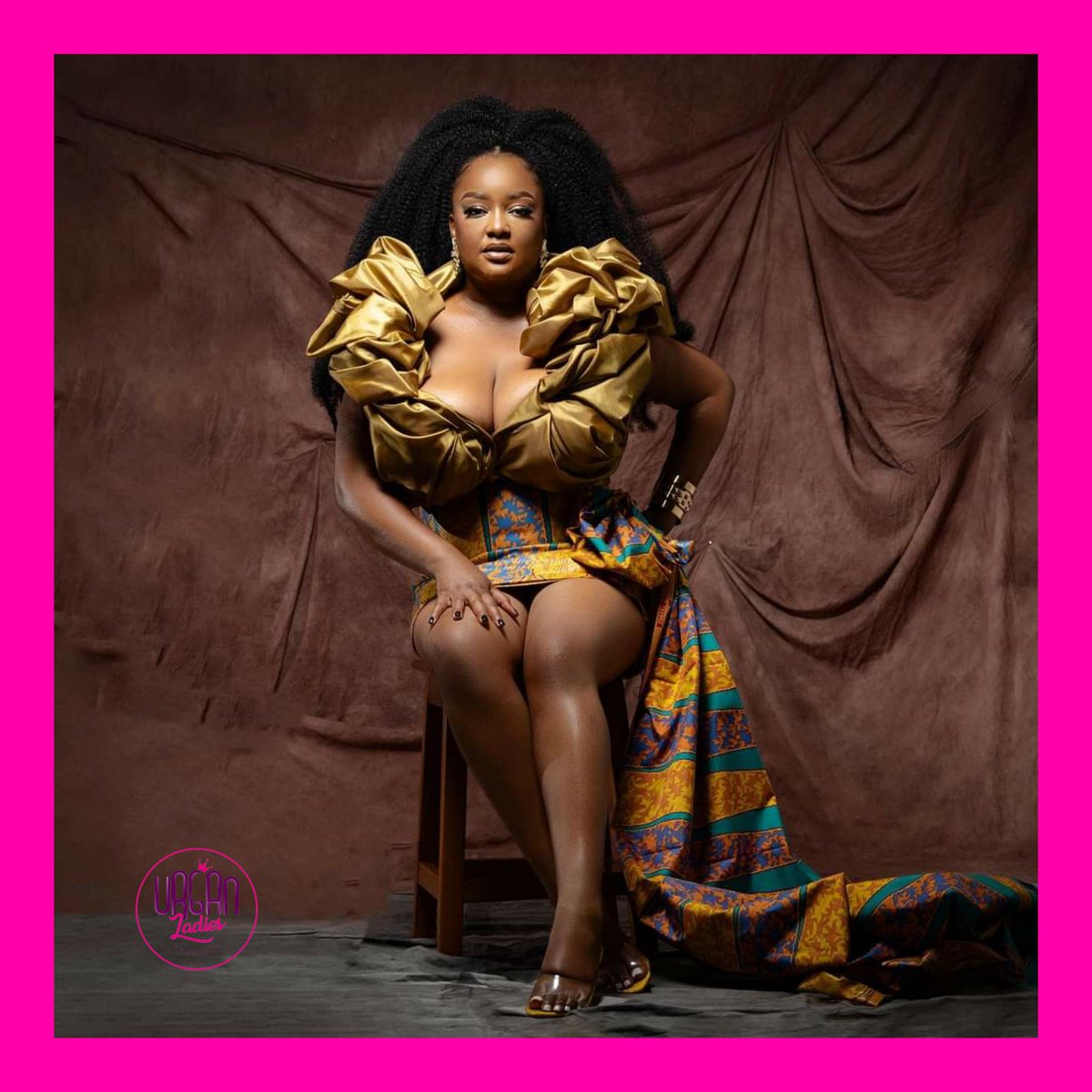 UrbanLadies237's tweet photo. La #UrbanLady #CyndyVox reviendrait elle officiellement dans le Game ?

Le titre MOAN en commentaire

#UrbanLadiesCameroun #UrbanLadies237 https://t.co/698IX2hHqx