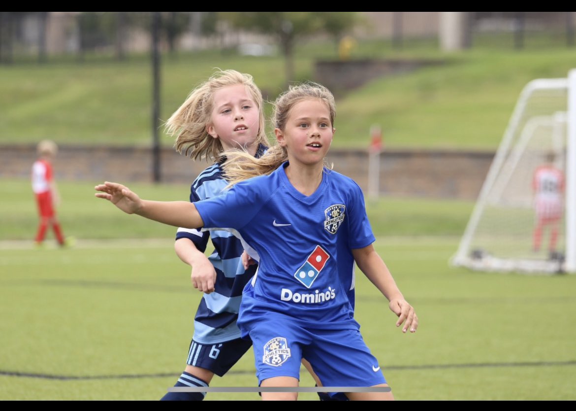 KCA2010gSelect's tweet image. A fun oldie of now teammates Grace and Ava.