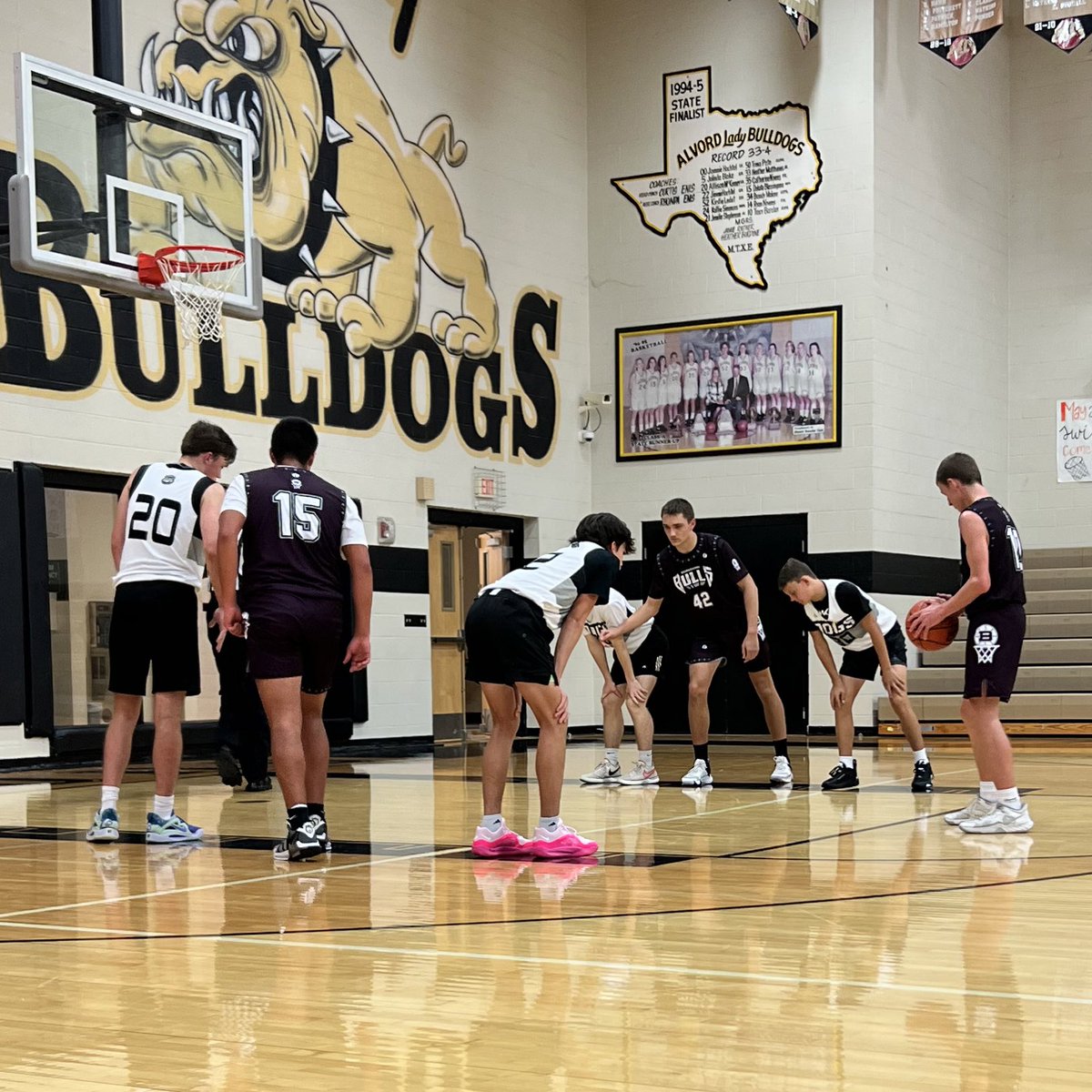 BHSBullsBBall's tweet photo. Lots of good stuff in the scrimmage tonight versus Alvord, especially for only having one practice together. Lots to work on and improve but we are ready to keep building #RaiseTheStandard

@WCMSports @Bulls_Sissies @BridgeportISD @bridgeport_BHS https://t.co/1sGEh3yHfb