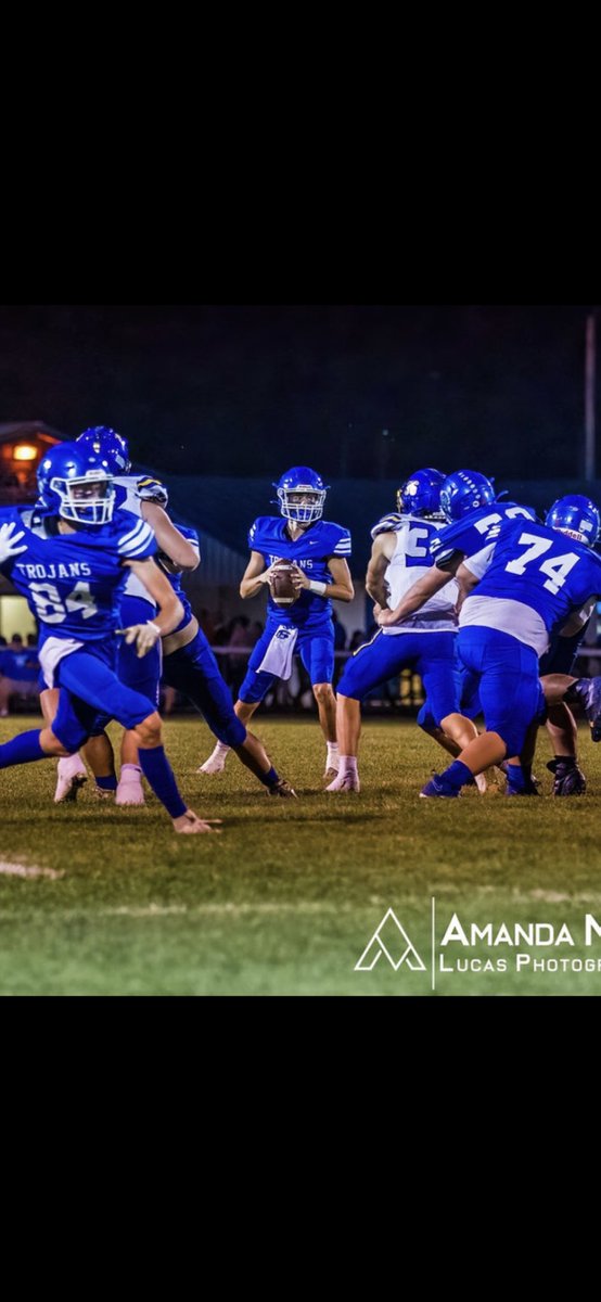 TalinKern's tweet photo. End of season stats
Games played: 7
176 Att
128 comp
2031 yds
.727 c%
253.9 y/g
7 INT
133.8 QBR
Rushing 
36 car
63 yds
3tds
@FB_Coach_Wilk @Channel1450com @CoachBigPete @UWP_CoachHoff @sangamoconf @MK_CoachMiller @TessaGreenUWP @CoachBobbit https://t.co/iW2nlQZpGg