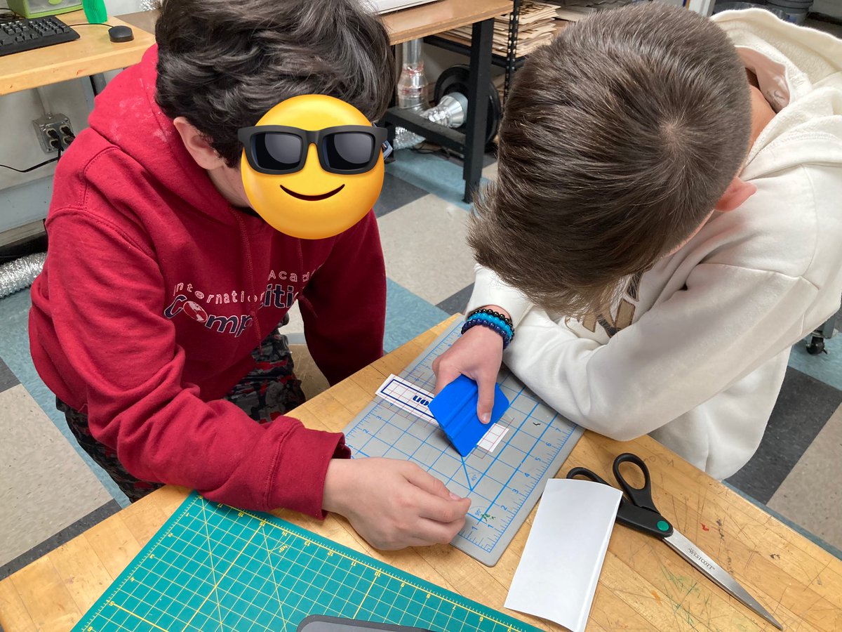 Matty Hardy (@matty_hardy1) on Twitter photo 6th grade Career Exploration students are learning how to set SMART goals & are teaching each other how to use the vinyl cutter in our latest design challenge! <a href="/HCSfutureready/">Office of Future Ready Students</a> <a href="/VWeLabs/">VW eLabs</a> <a href="/normalparkmm/">Normal Park Museum Magnet School</a> 6th grade Career Exploration students are learning how to set SMART goals & are teaching each other how to use the vinyl cutter in our latest design challenge! <a href="/HCSfutureready/">Office of Future Ready Students</a> <a href="/VWeLabs/">VW eLabs</a> <a href="/normalparkmm/">Normal Park Museum Magnet School</a>