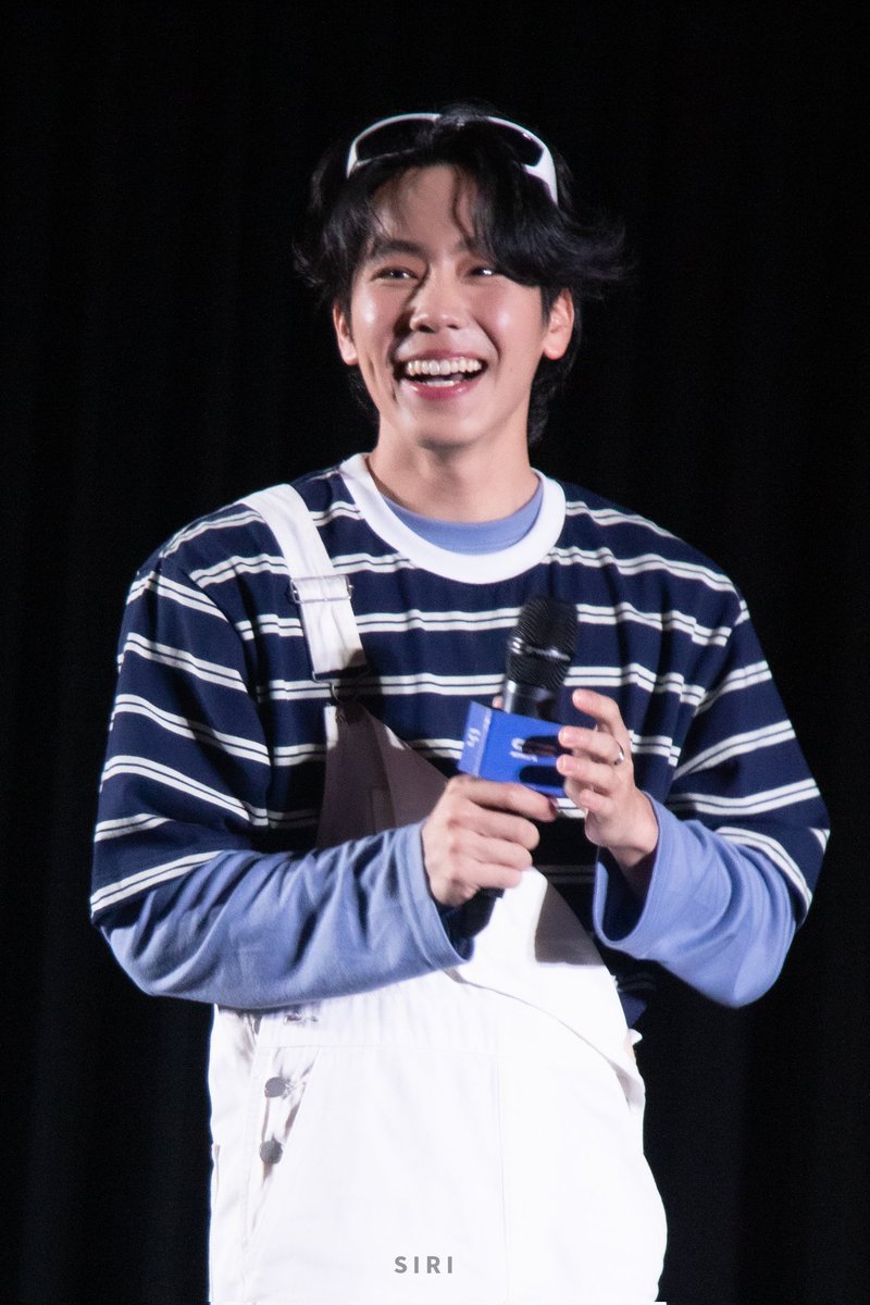 ab_sirirat's tweet photo. 021166🌈

                        "  มันทำให้ใจฟูได้จริงๆ นะยิ้มของคุณเขานะ   "

》°
#SFxDigimon
#SFxWarwanarat
[ #warwanarat : @warwanarat ]
♤ #SIRIPIC2 https://t.co/1y8TETFQS0