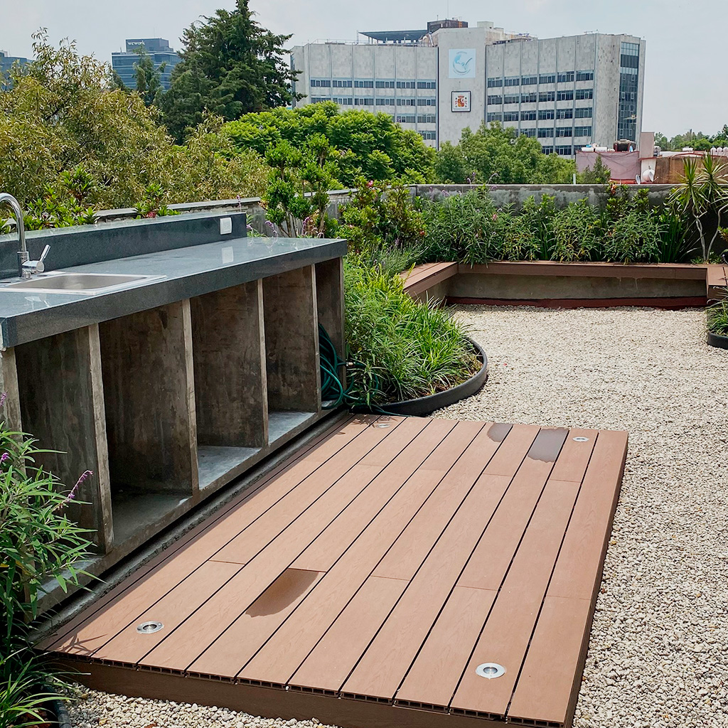 Piso Deck.
Suministro e instalación de piso flotado de deck plastificado, formación de bastidor con aluminio a cada 30 cms.
#ArquitectosCDMX #EstructuristasCDMX #ProyectoArquitectónico #DiseñoArquitectónico #CáluloEstructural #BIMEstructural #ProyectoEjecutivo #ProyectoBIM