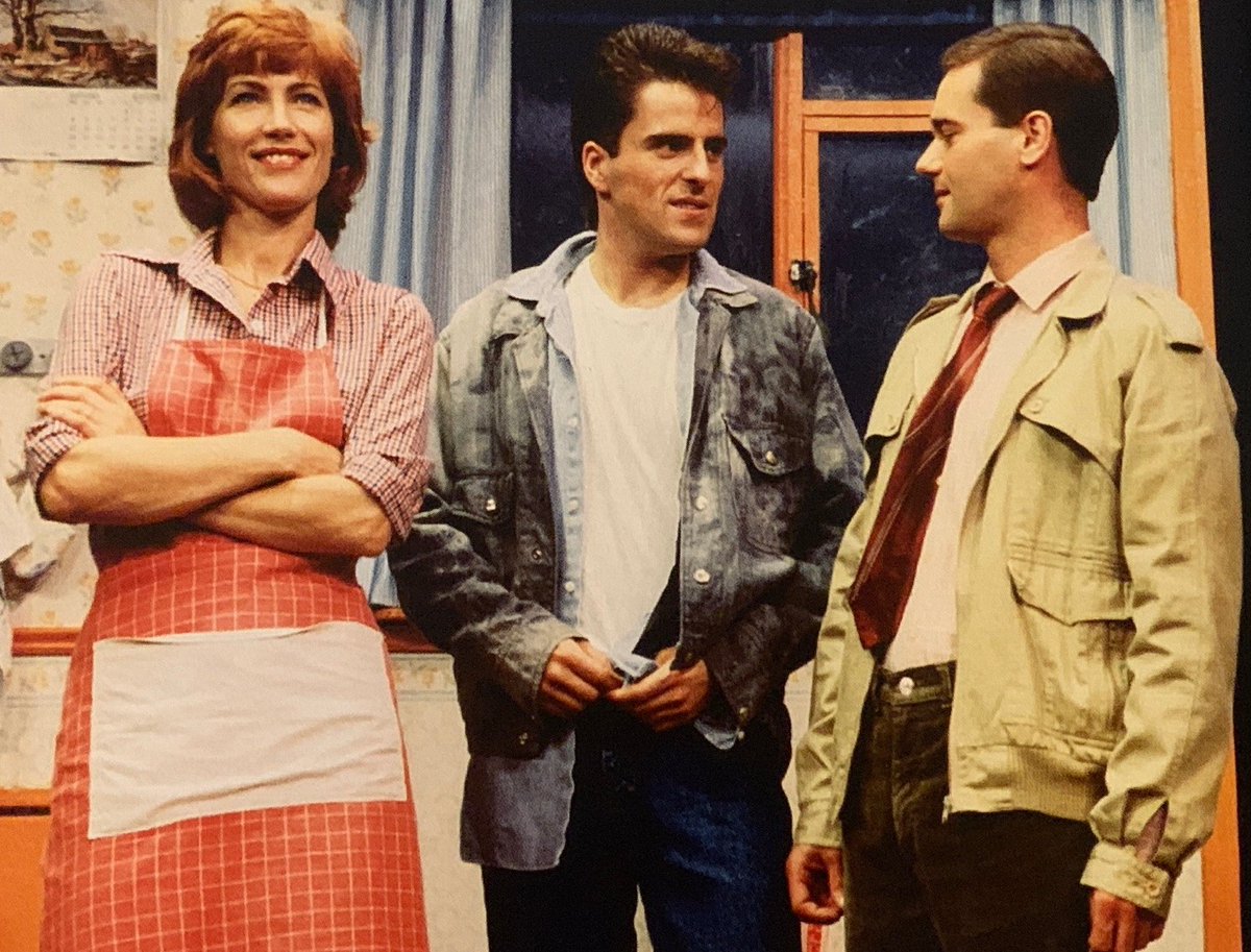 Since the full version of Blood Brothers is going around again, here's a promo shot of Con with Kiki Dee and Robert Locke. #ConONeill #DaddyDaily #BloodBrothers Full stage performance here- youtu.be/8doNZfeQZmA?si…