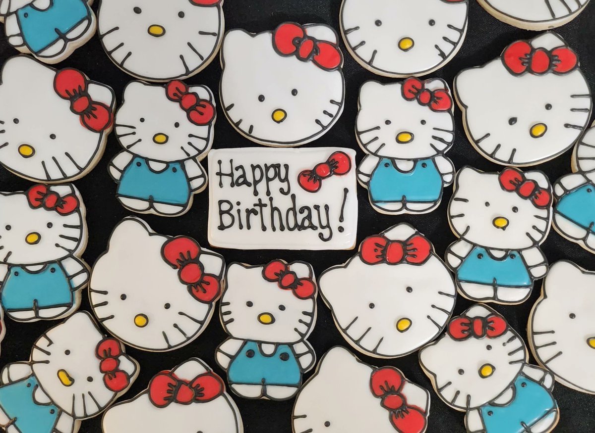 CookiesbySusan's tweet photo. #HelloKitty #cookiesforcharity #houstontx https://t.co/AGmXQ7GMHA