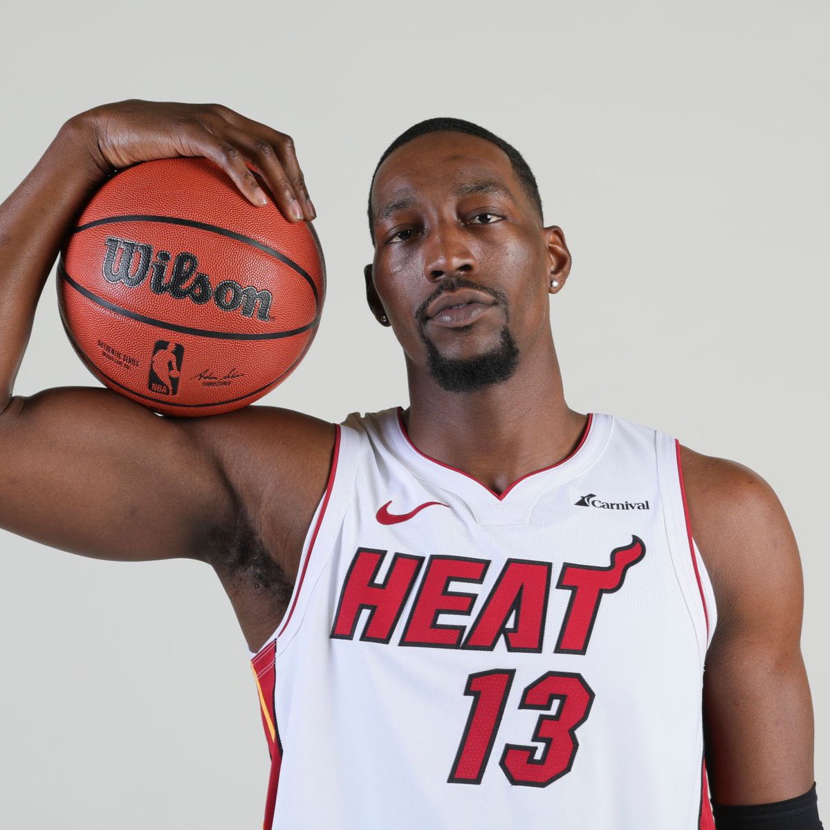 Hoop Central tweet media