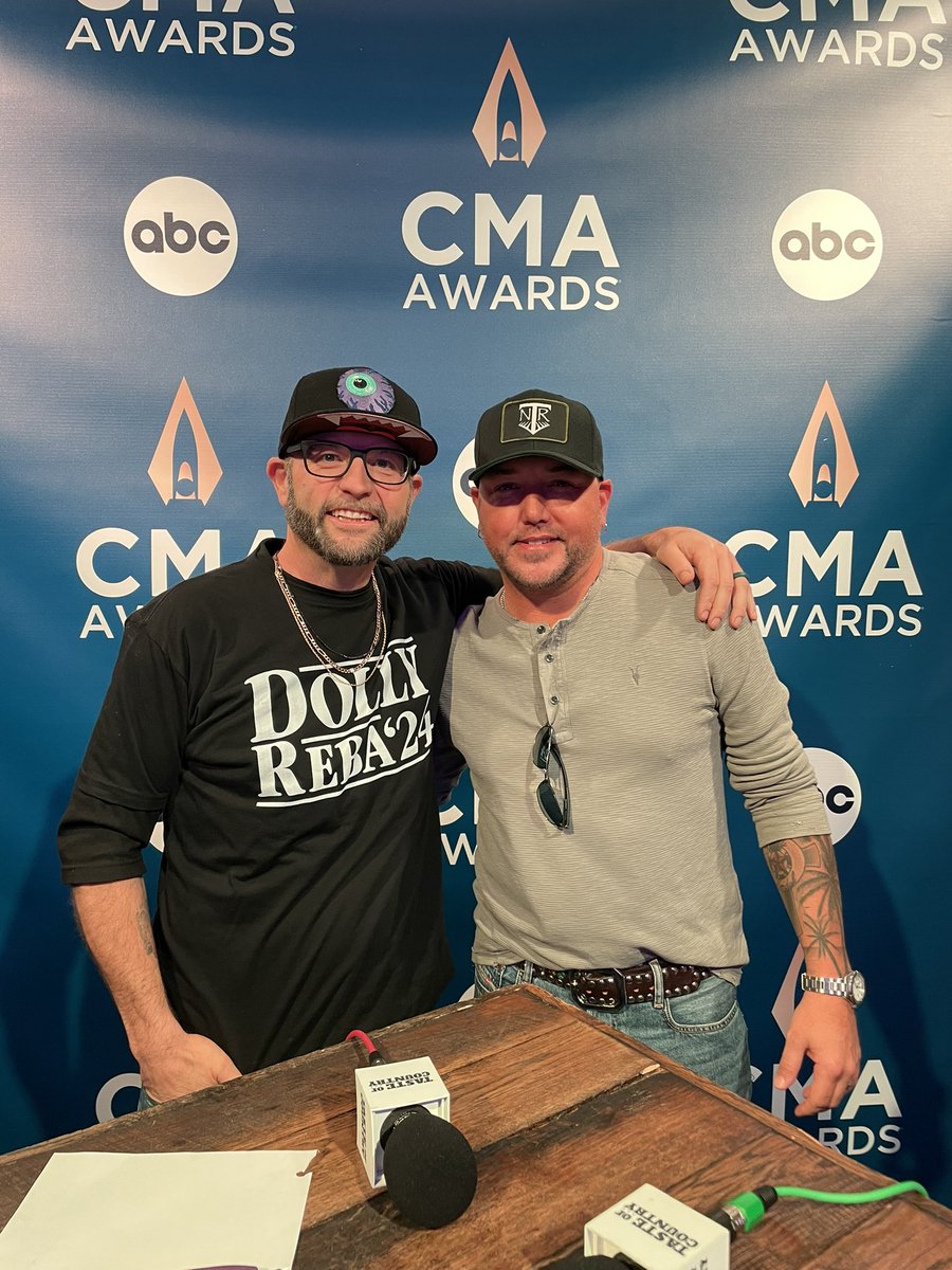 Evan Paul • Taste of Country Nights (@evanpaulonair) on Twitter photo Hanging with <a href="/lukebryan/">Luke Bryan</a> <a href="/DanAndShay/">Dan + Shay</a> <a href="/lukecombs/">Luke Combs 🎤</a> <a href="/Jason_Aldean/">Jason Aldean</a> today at the CMA awards pre-show interviews! Hanging with <a href="/lukebryan/">Luke Bryan</a> <a href="/DanAndShay/">Dan + Shay</a> <a href="/lukecombs/">Luke Combs 🎤</a> <a href="/Jason_Aldean/">Jason Aldean</a> today at the CMA awards pre-show interviews!