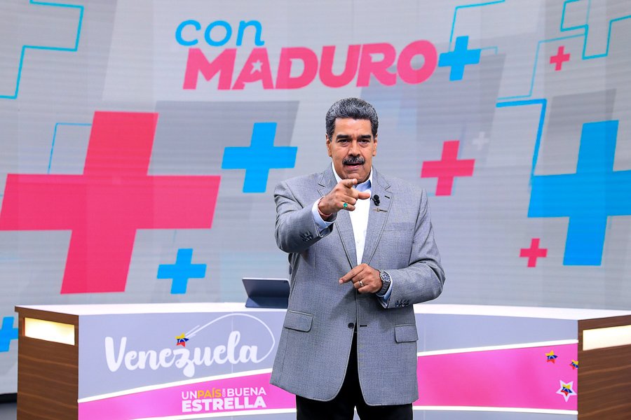 Ha nacido un nuevo sistema por la defensa de la verdad de Venezuela: Redes, Medios, Calles y Paredes 3.0. Vayamos juntos a la construcción de una nueva hegemonía comunicacional, en la que el protagonista sea nuestro pueblo. Pongamos como prioridad: comunicar. ¡Anótate y