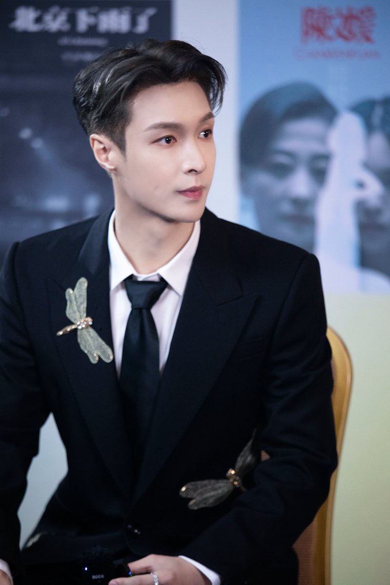 Lay Zhang Studio tweet media