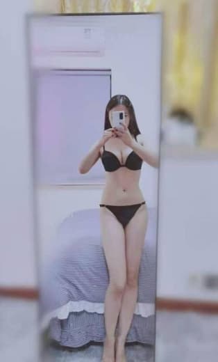 GloriaDaisy10's tweet photo. 94号：衡水冀州区冀新东路与兴华北大街附近
小网红 新茶 23岁 
净身高168长腿美女 身材火辣 
声音甜美  丝袜诱惑 喜欢制服可自带 

车票：9张/次，13张/两次,25张/夜 
购买联系方式请看置顶推文  #衡水约炮 #衡水兼职 #衡水上门 #衡水资源 #衡水线下 https://t.co/0E9wwsKqsx