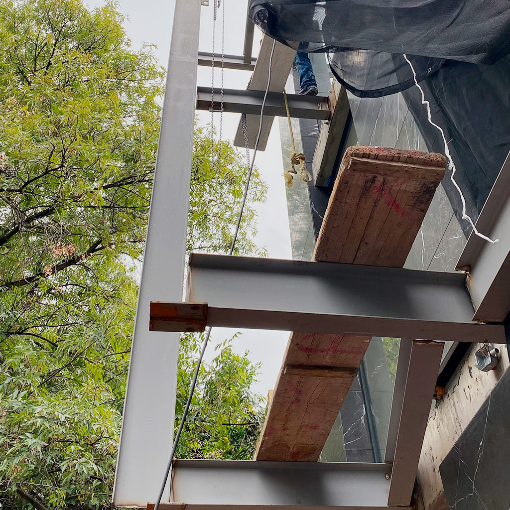 NativaArquitect's tweet photo. Balcones.
Fabricación de balcones formados con estructura de PTR en fachada de edificio, pisos deck de madera y acabados de muro en porcelanato.
#ArquitectosCDMX #EstructuristasCDMX #ProyectoArquitectónico #DiseñoArquitectónico #CáluloEstructural #BIMEstructural #Remodelaciones https://t.co/AeWFn8hSsl