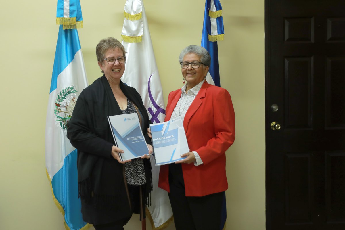 GTNewsAgency's tweet image. Today, the Secretary of @SEPREMGUATEMALA, Ana Leticia Aguilar, and the representative of the elected government, Olga Villalta, held a sector meeting on #TransitionGT to present the institutional processes of public policy management for equity and equality.
#TransitionProcess…