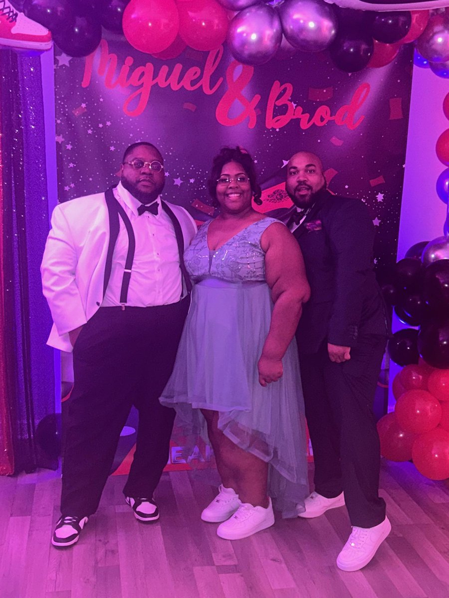 barnyardpimp87's tweet photo. Had fun at my bday sneaker ball over the weekend https://t.co/TTzzV4OpKw