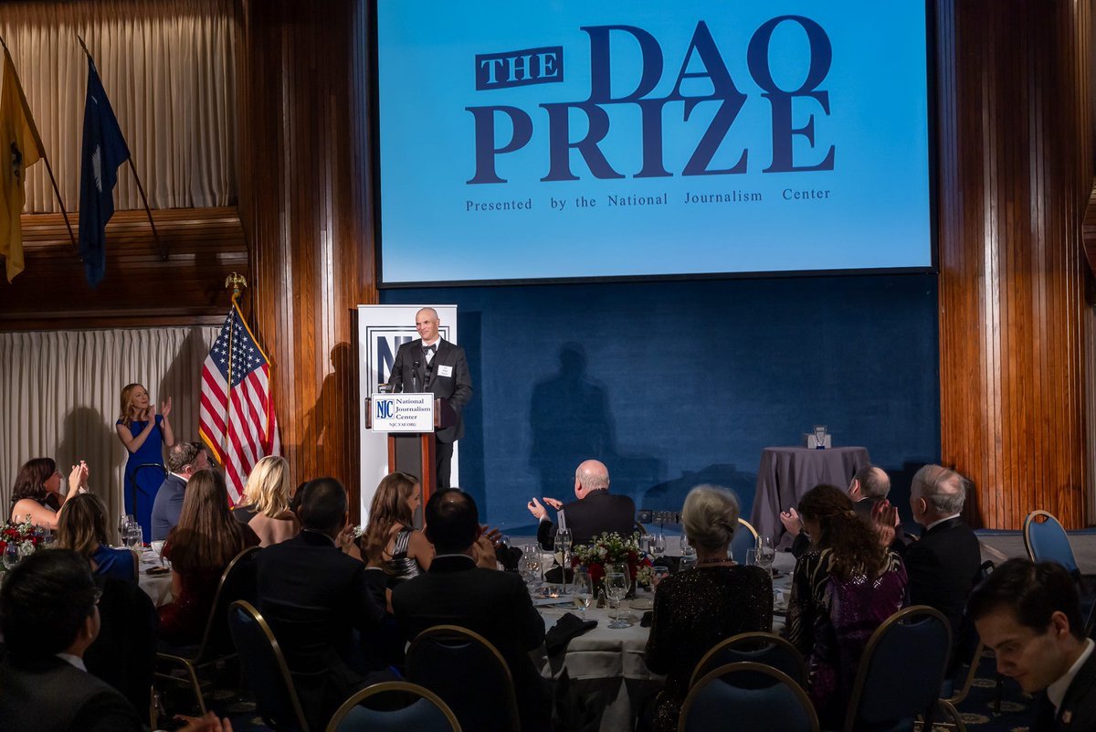 Congratulations to @bariweiss @mtaibbi and @shellenberger for winning the Dao Prize for Excellence in Investigative Journalism. Though the MSM ignored it, the Twitter Files is the most important story of the past year. Amazing to see independent journalists as fine as these…