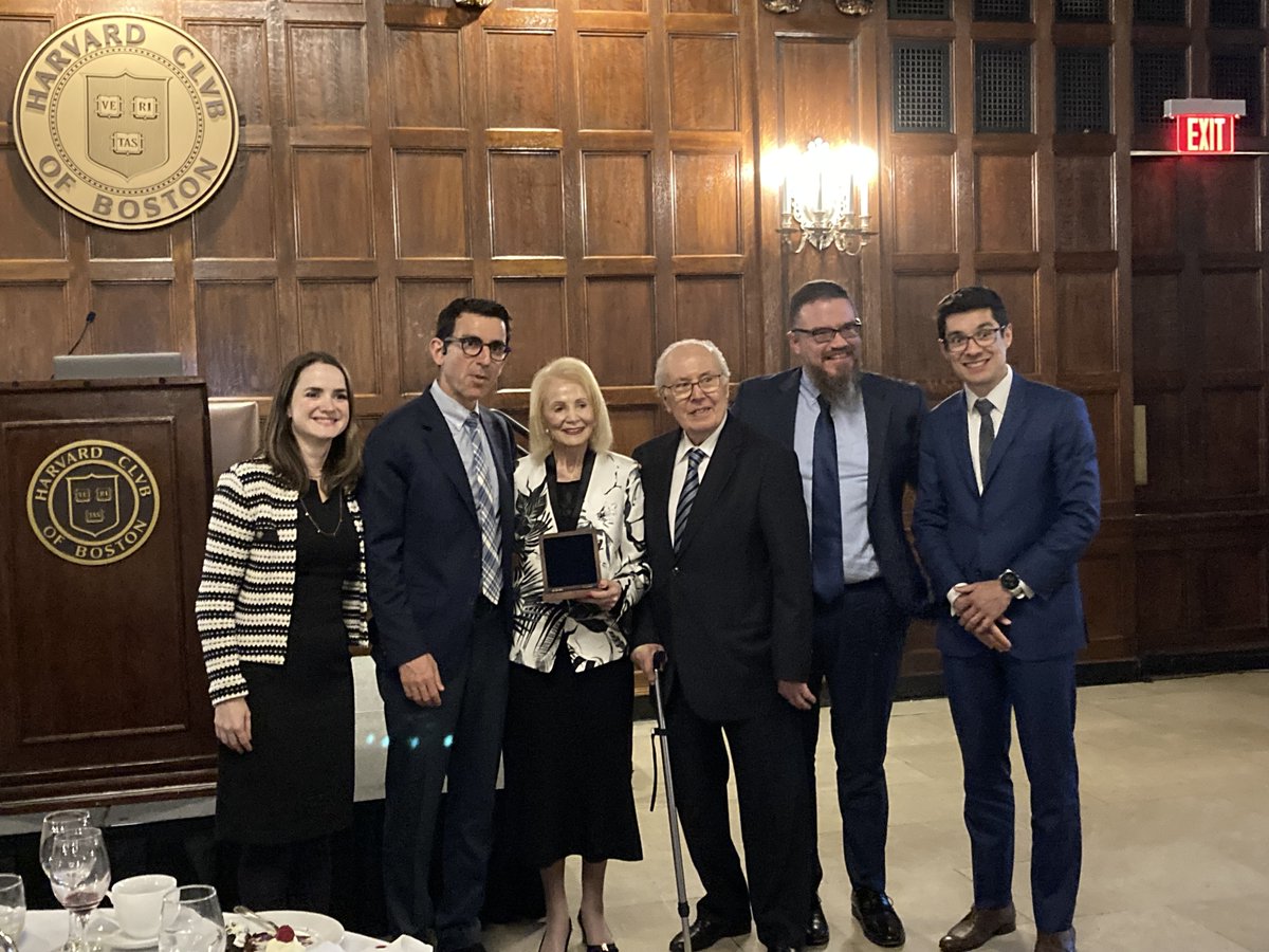 Congratulations to Prof. Habr-Gama and her entire team on this impressive accomplishment #watchandwait #lookslikeasurgeon