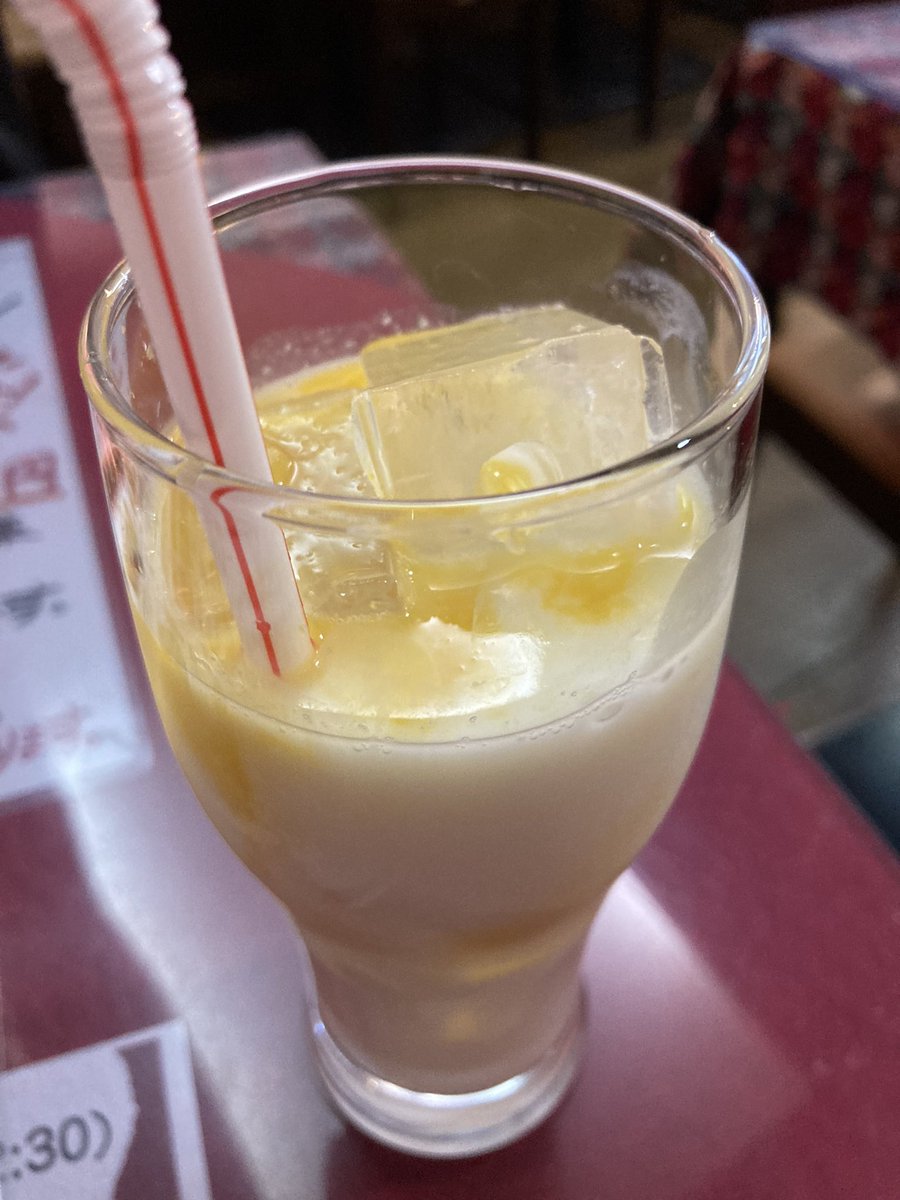 murasaki_hana_'s tweet image. 🥄😅ナ〜ンで暑いかね〜（カレ〜）💦
＃Muttoncurry ＃Dalcurry