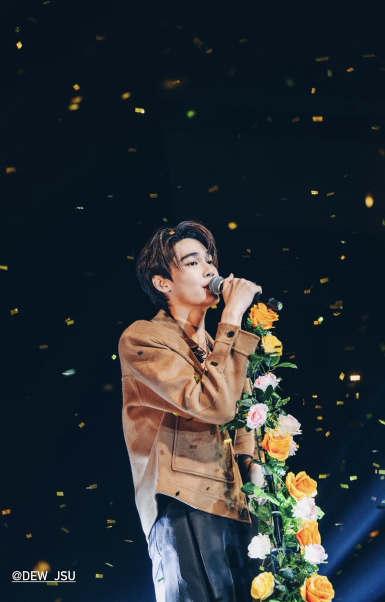 Dewjsu_club's tweet photo. IGs : asiamusicgroup

หล่อมากเลยยย กี๊ดดดด 🥳

#Dew1stSoloFMinHK
#dew_jsu https://t.co/Jj8QvkoHdm