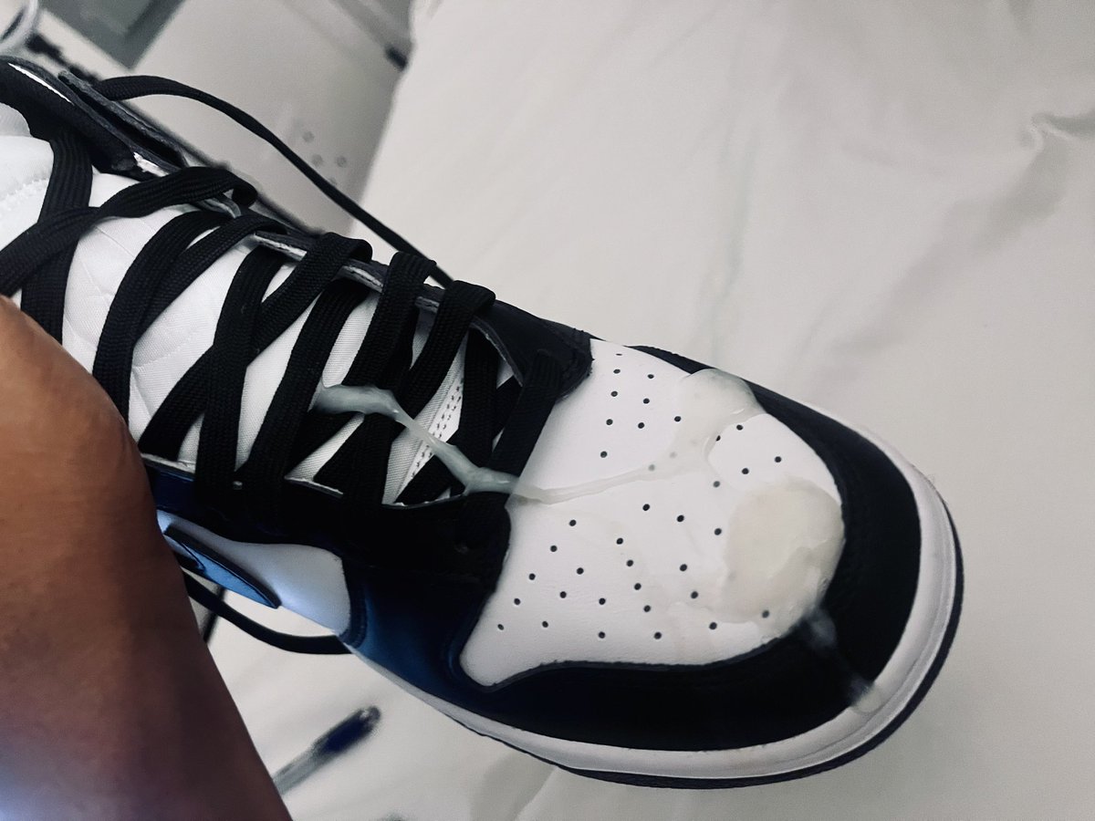sneakerfetish tweet media