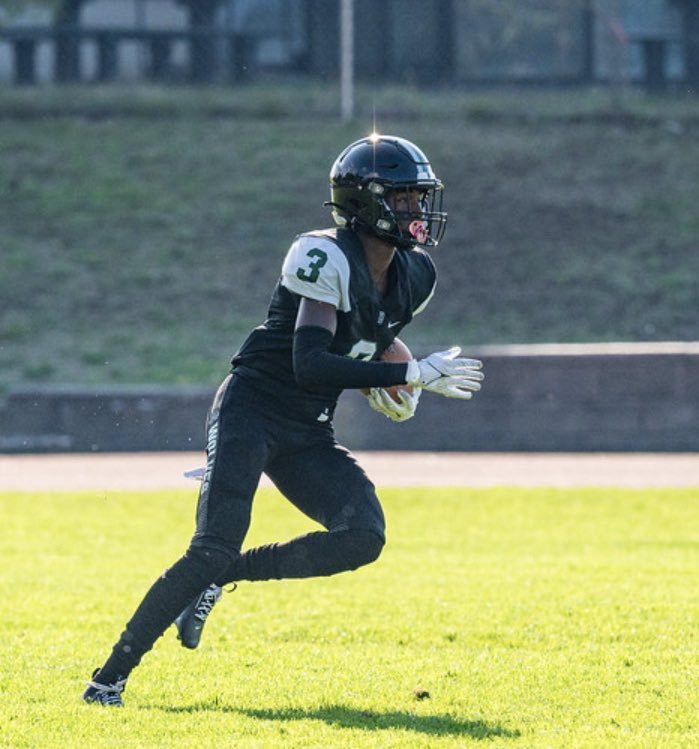 Blessed to be named AA special teams player of the year. thank you to my coach’s and teammates for making this happen. <a href="/BatemanFootball/">Bateman Football</a> <a href="/realdavidmills/">David Mills</a> <a href="/BCHSFB/">BC HS Football</a>