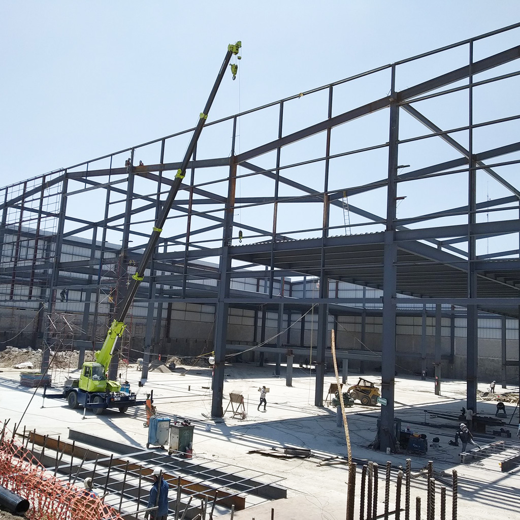 Revisión Estructural.
Supervisión, visita e inspección visual de obra, incluye: mecánica de suelos, catálogo de conceptos, cuantificaciones, planos estructurales, dictamen estructural, DRO y perito estructural.
#ArquitectosCDMX #EstructuristasCDMX #ProyectoArquitectónico