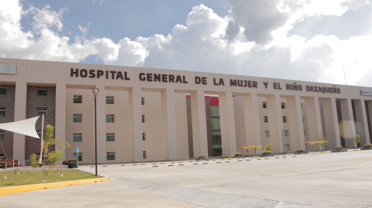 Helmer_Ra's tweet photo. Todo los pacientes que entran al Hospital General de la Mujer y el Niño Oaxaqueño con sede en Reyes, Mantecon, Oaxaca, salen muertos.
San Bartolo Coyotepec 
@lopezobrador_
@HLGatell
@SSalud_mx
@salomonj
@SEGOB_mx
@SEDENAmx
@ISSSTE_mx
@Tu_IMSS
 Y la mentira de salud universal? https://t.co/L8MkyRxW02