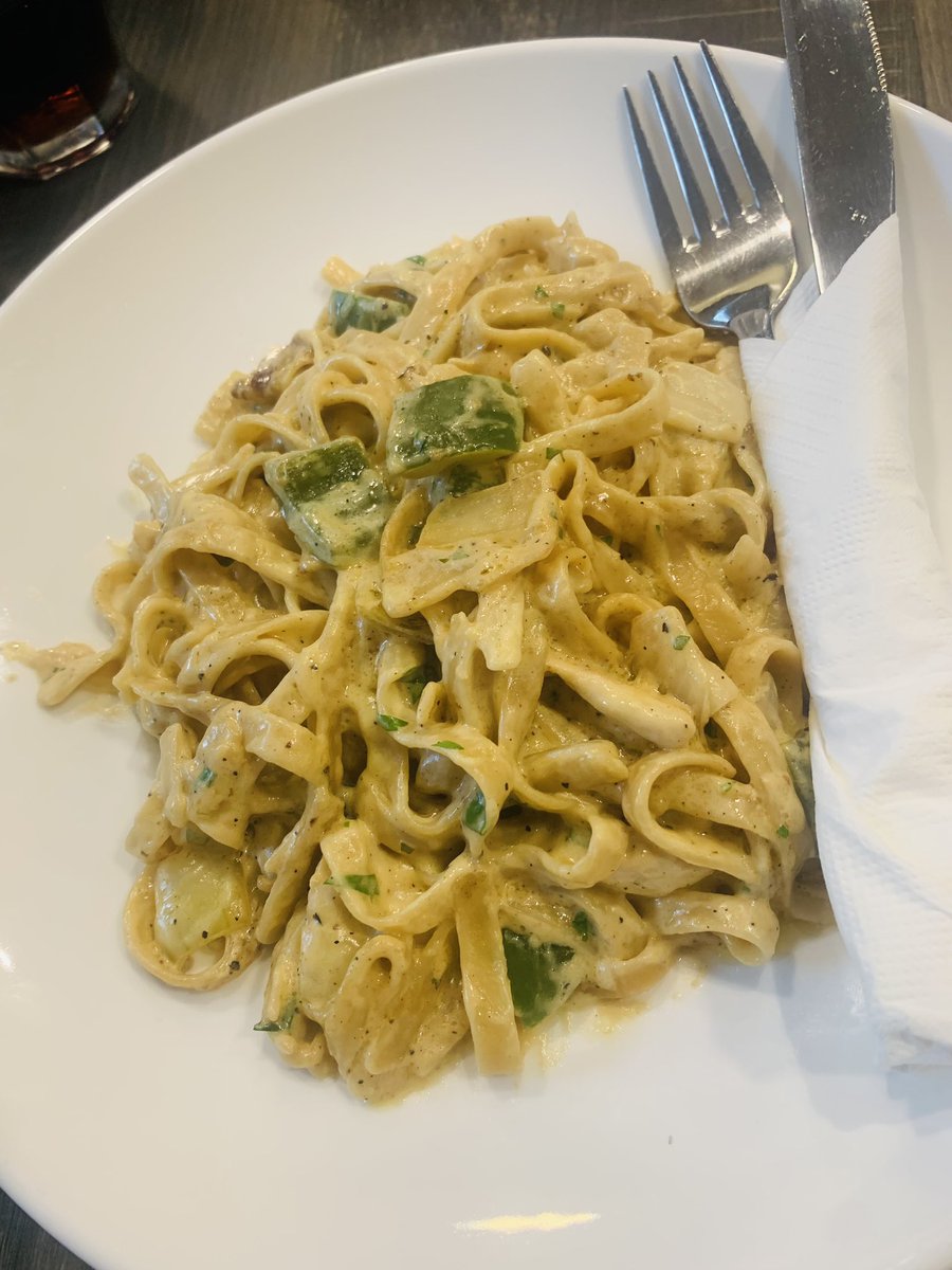virgolewaz's tweet photo. October dump, food edition 🙃 https://t.co/UtJ7MMIw03