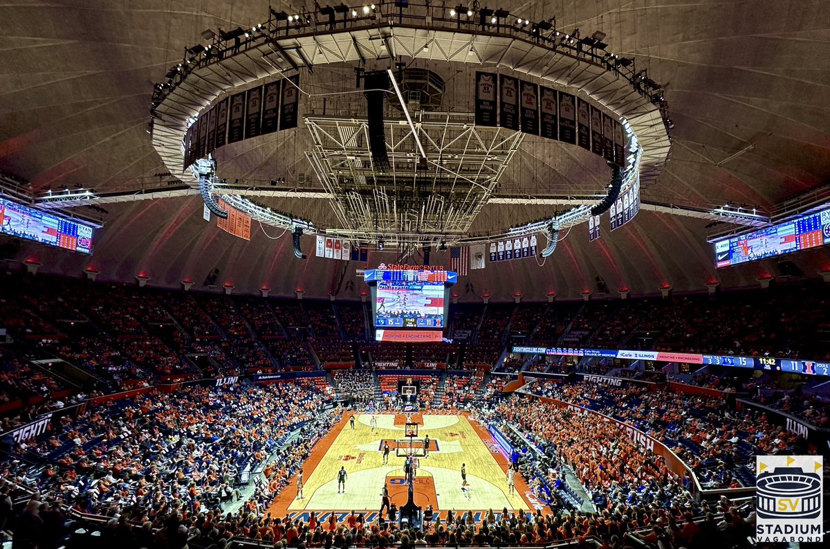 University of Illinois vs Eastern Illinois at Assembly Hall in Champaign, IL 

#fightingillini #illini #illinois #uiuc #universityofillinois #ncaa #goillini #bigten #basketball #arena #uofi #stadium #collegebasketball #champaignillinois #chambana #enjoyillinois #easternillinois