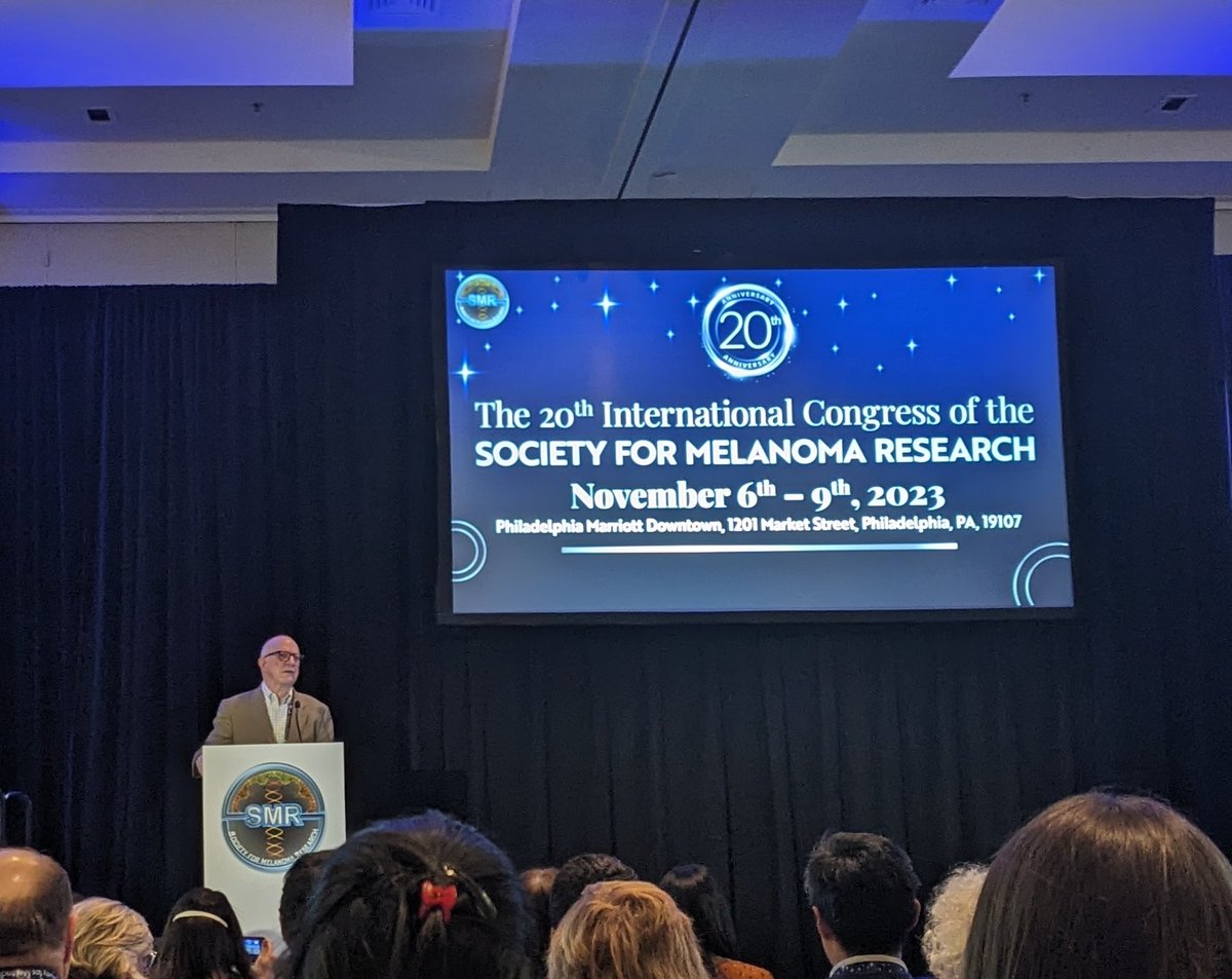Celebrating 20 years of melanoma research at #SMR2023! @ElenaGrossi8 and Dan Filipescu from our lab will present talks on Tuesday afternoon and Wednesday morning, respectively. Don't miss them!
