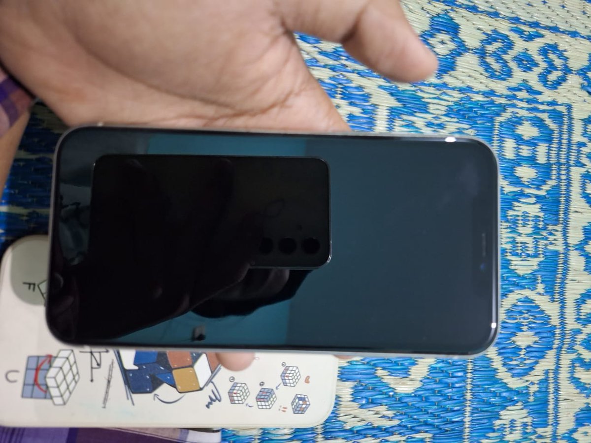hypokring's tweet photo. WTS 

IPHONE 11 128 GB, DIGIMAP
FACE ID : ON
TRUE TONE : ON
0,5 : 0N
BH : 87%
MINUS PEMAKAIAN AJA.

7.299.000 NEGO SAMPE JADI

#zonauang #wts #iphone11 #wtbiphone https://t.co/bQYidhLa2H