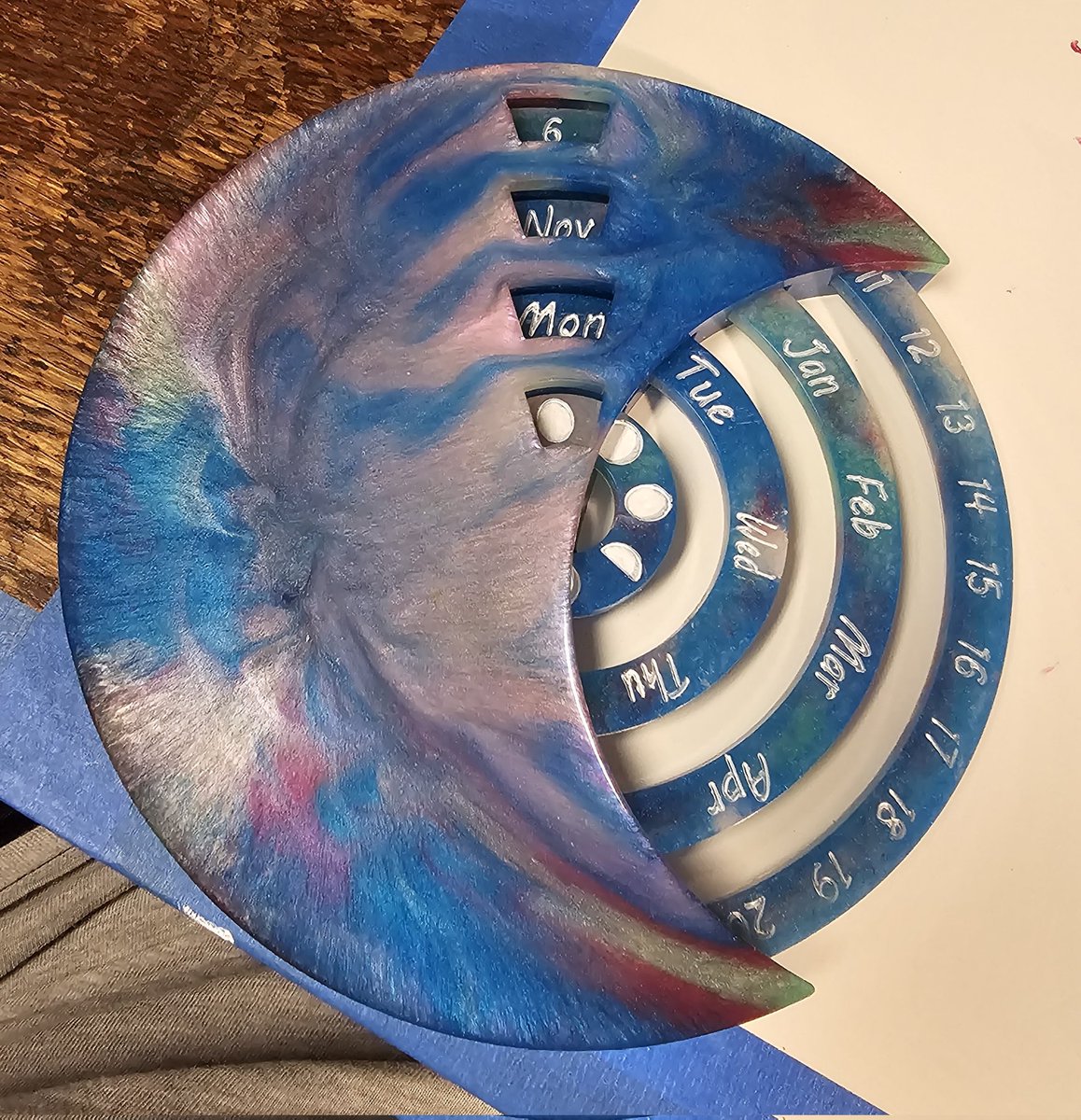 Who else loves this calendar?! You can claim this gorgeous calendar early but sending me a DM! Otherwise it will be on my shop soon!