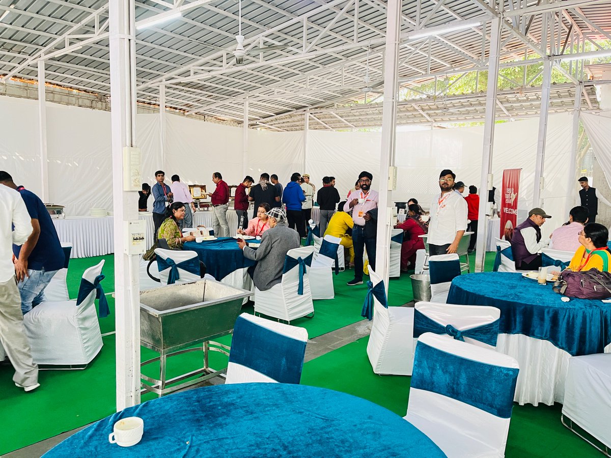 MegaMillet's tweet photo. The last day of the Millet Mahotsav 2023 is here!
We started with a healthy and hearty breakfast made exclusively with millets to ensure all participants get a headstart to their day.
#YeDiwaliMilletWalli #millet
@ignca_india @iym2023 https://t.co/J4WRw8yebA