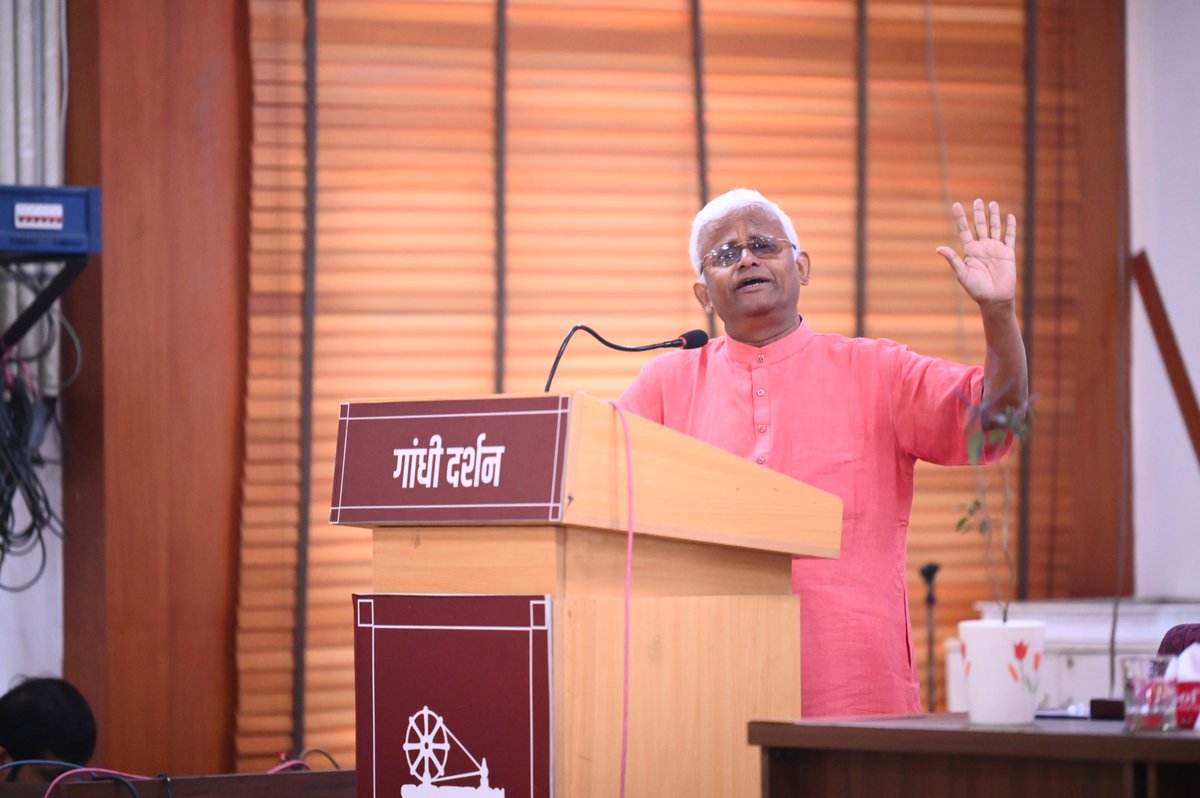 MegaMillet's tweet photo. HAPPENING NOW!
It has been our pleasure to host Dr Khadar Vali, noted agriculturist and speaker who is also known as the 'Millet Man of India'. He is giving a brief summary of the past two days.
@iym2023 @ignca_delhi @MinOfCultureGoI https://t.co/kX4IM6MYDi