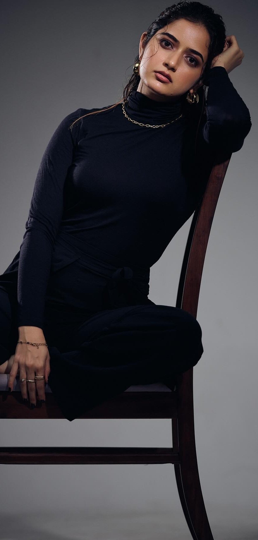 F-Tpv6_XAAAoAhb?format=jpg&name=large