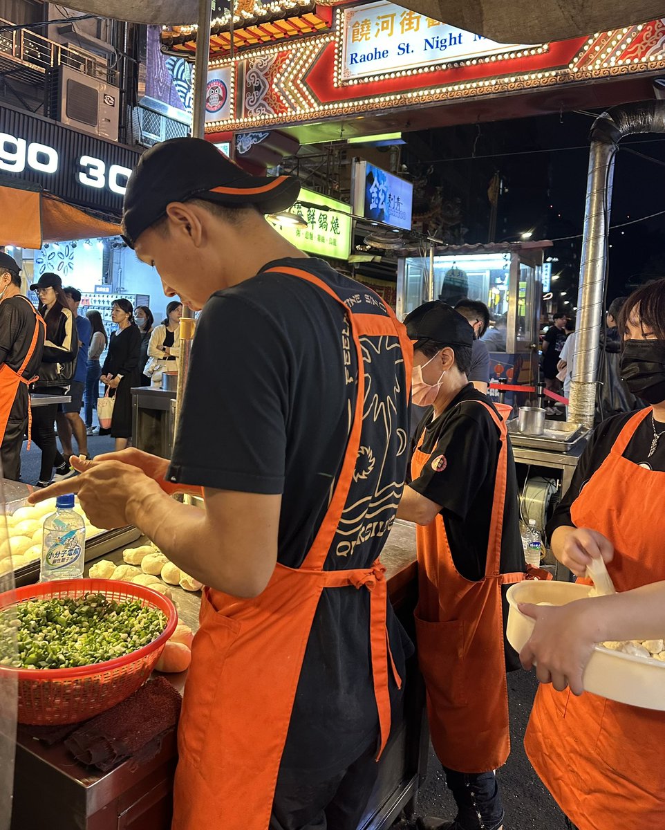 Emma Collins tweet media