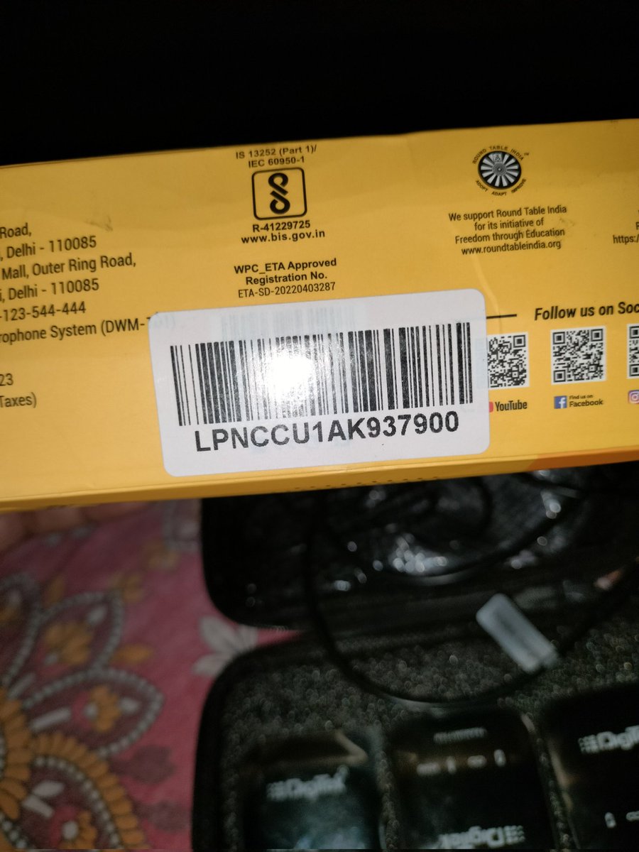 javedakhtarvlog's tweet image. @DigitekOfficial #digitek DWM - 101 wireless mic buy on @amazon but this is not working on realme phone.
So please I want to returning this product.