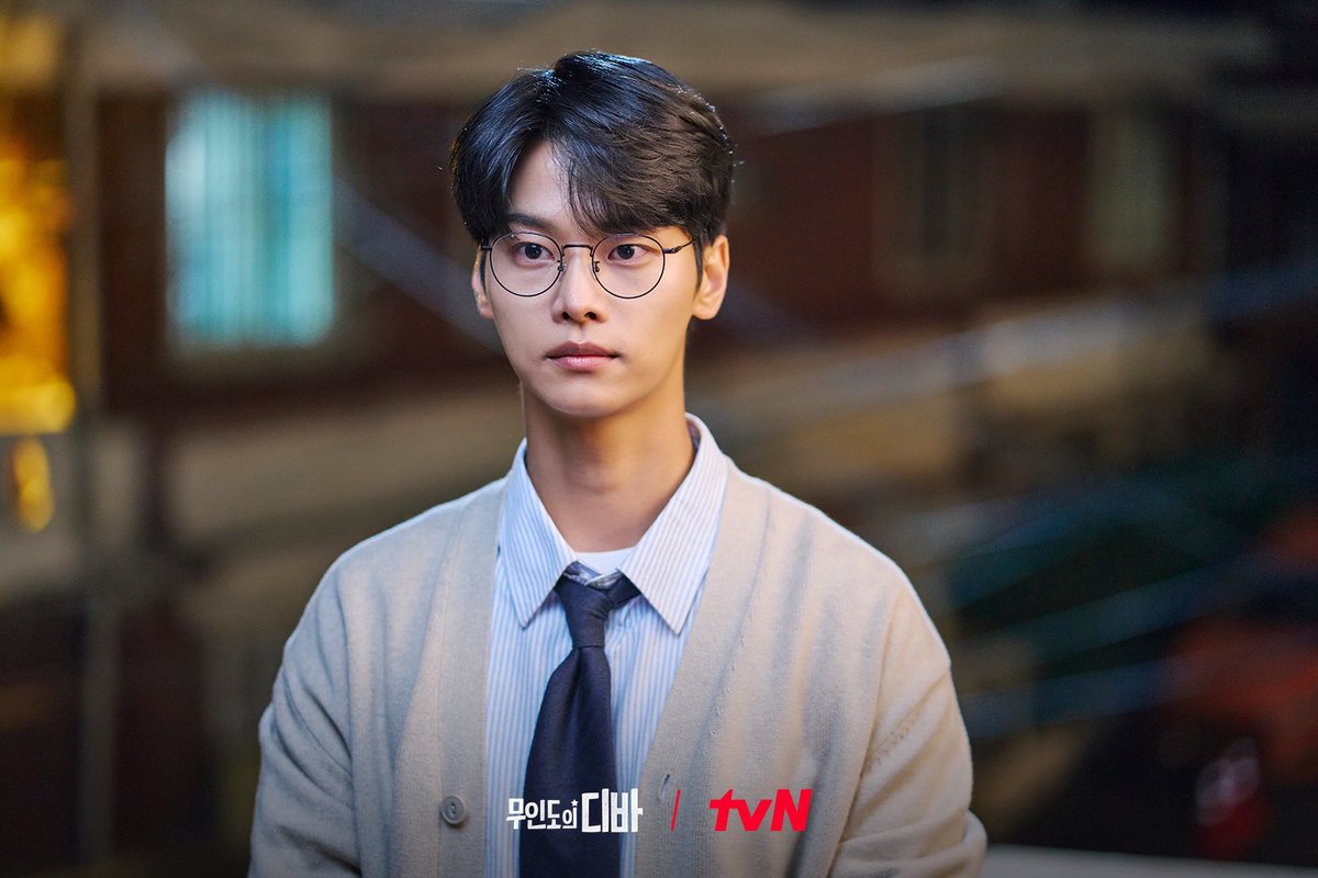 CJnDrama's tweet photo. 보걸 우학 둘 다 목하 보눈 눈이 심상치 않은데 
막상 부를 때는

서목하씨.                                    목하야~🌸 https://t.co/fC5HWcO0lQ