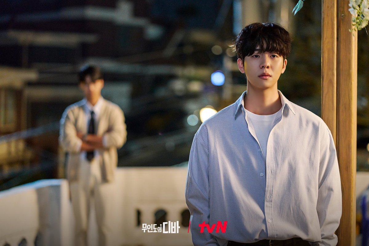 CJnDrama's tweet photo. 보걸 우학 둘 다 목하 보눈 눈이 심상치 않은데 
막상 부를 때는

서목하씨.                                    목하야~🌸 https://t.co/fC5HWcO0lQ