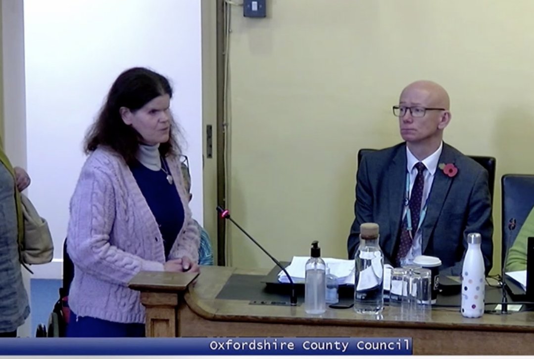 Incredible testimony in front of Oxfordshire County Council in support of LTN schemes this morning, including this speaker with limited sight. She talked of her improved experience of navigating once unsafe streets and this is one of the huge benefits to people with disabilities.