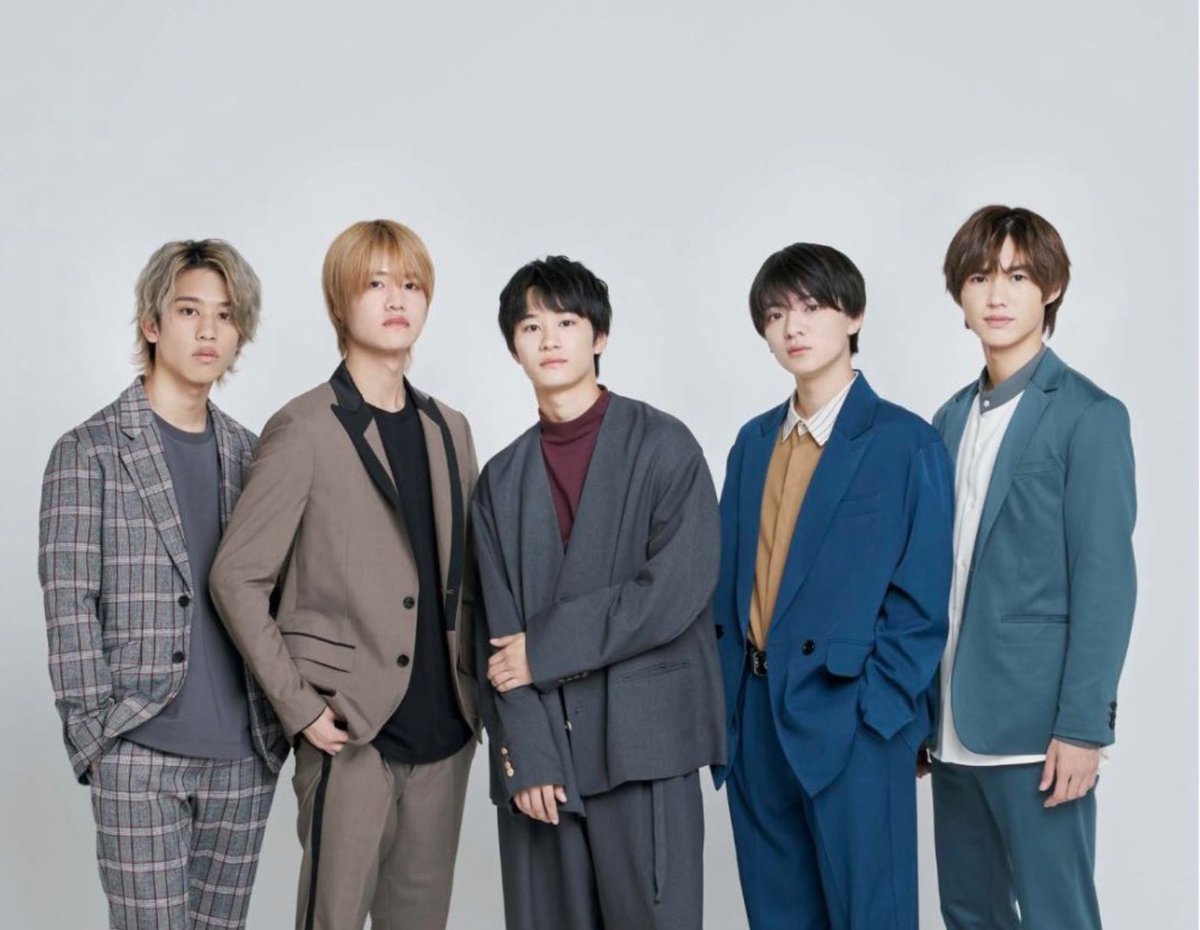 fuga_2_23's tweet photo. やばい😭💕

スーツめっちゃ似合ってるんだけど！！！

カッコよすぎ⸝⸝⸝♡

#大西風雅 #嶋﨑斗亜 #西村拓哉 #當間琉巧 #岡崎彪太郎 #Lilかんさい担と繋がりたい #大西風雅担と繋がりたい #Lilかんさい https://t.co/7ouhCJPdDp