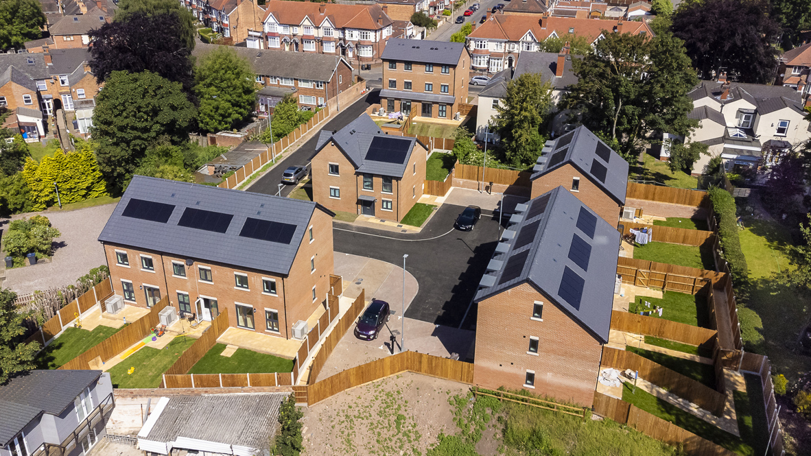 The brainchild of #housingassociation @MidlandHeart, #Project80’s #design and #construction has been heavily influenced by the #FutureHomesStandard. @MPA_Masonry says the project is paving the way for a new era of #sustainable #residential construction. labmonline.co.uk/news/project-8…