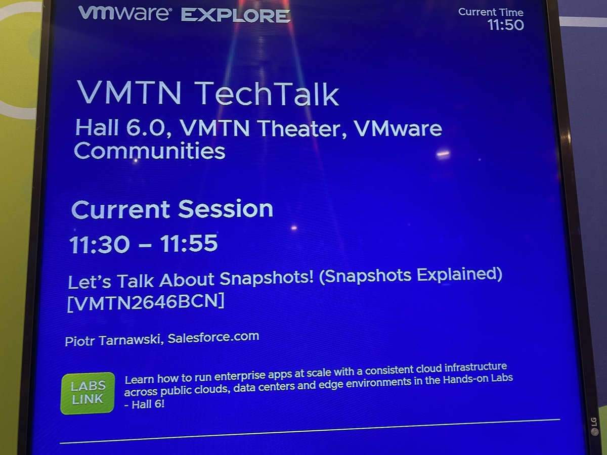 ericnipro's tweet image. Cool cmty session of the day,  Let’s talk snapshots with Piotr Tarnawski .. standing room only ! #geeky cool @VMwareExplore