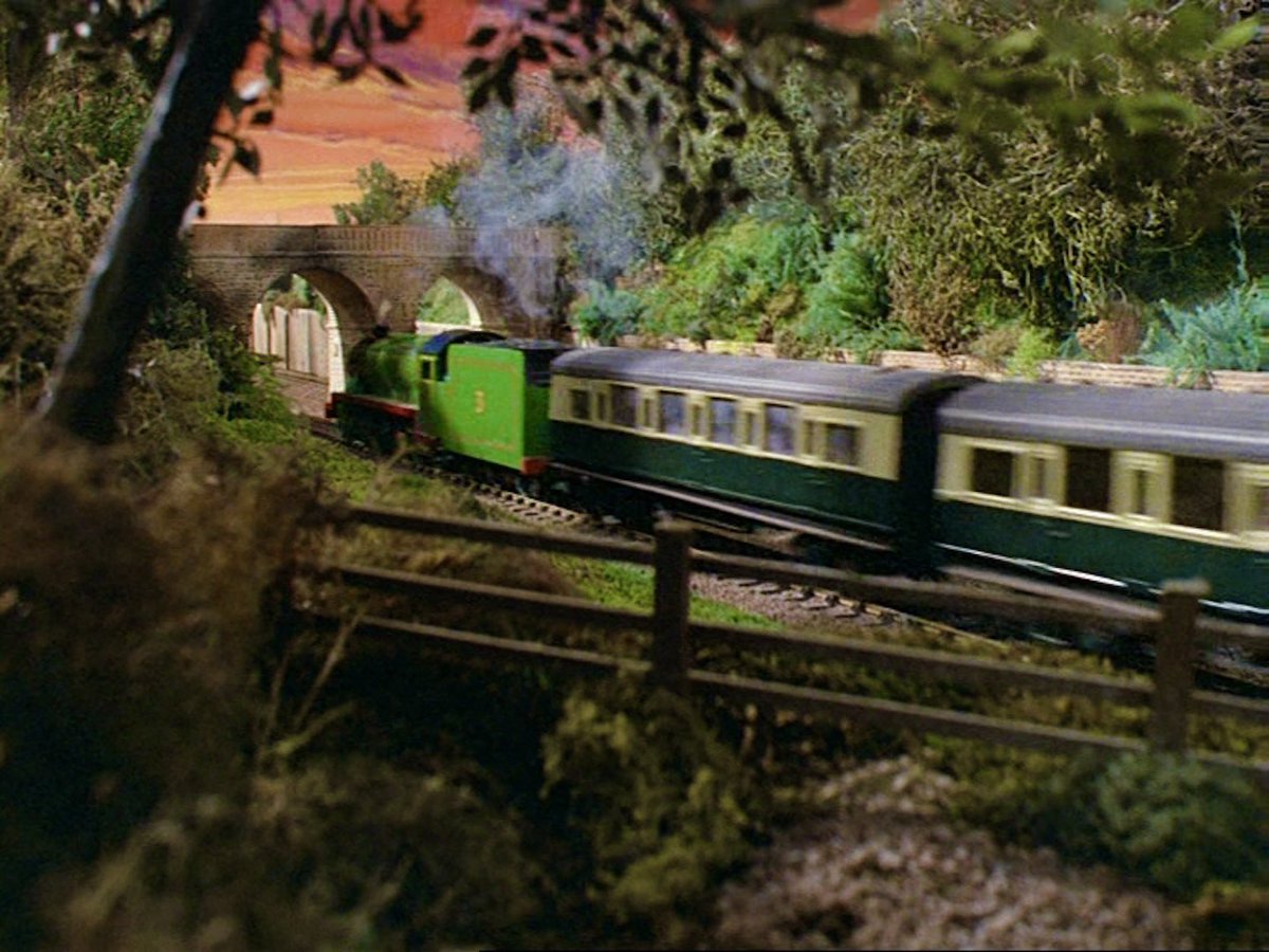 The Spectacular Sunsets of Season One ❤️