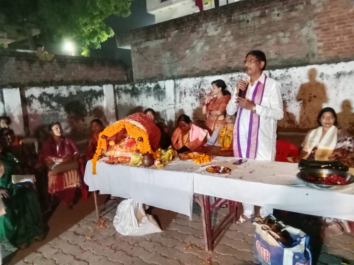 jpsahuofficial's tweet photo. भगवान जगन्नाथ स्वामी, मां कर्मा देवी जी एवं साहू राठौर जनजागृति अधिकार यात्रा का मेहदीगंज , लखनऊ में हुआ भव्य स्वागत । 
#Maakarmadevi #JagdishPrasadSahu #Sahu #SahuSamaj #Tailik #BJP #BharatiyaJanataParty #NarendraModi #Modi #Yogiadityanath #BJPGovernment #BJP4India #INDIAwithBJP https://t.co/H4Qjzayrgr