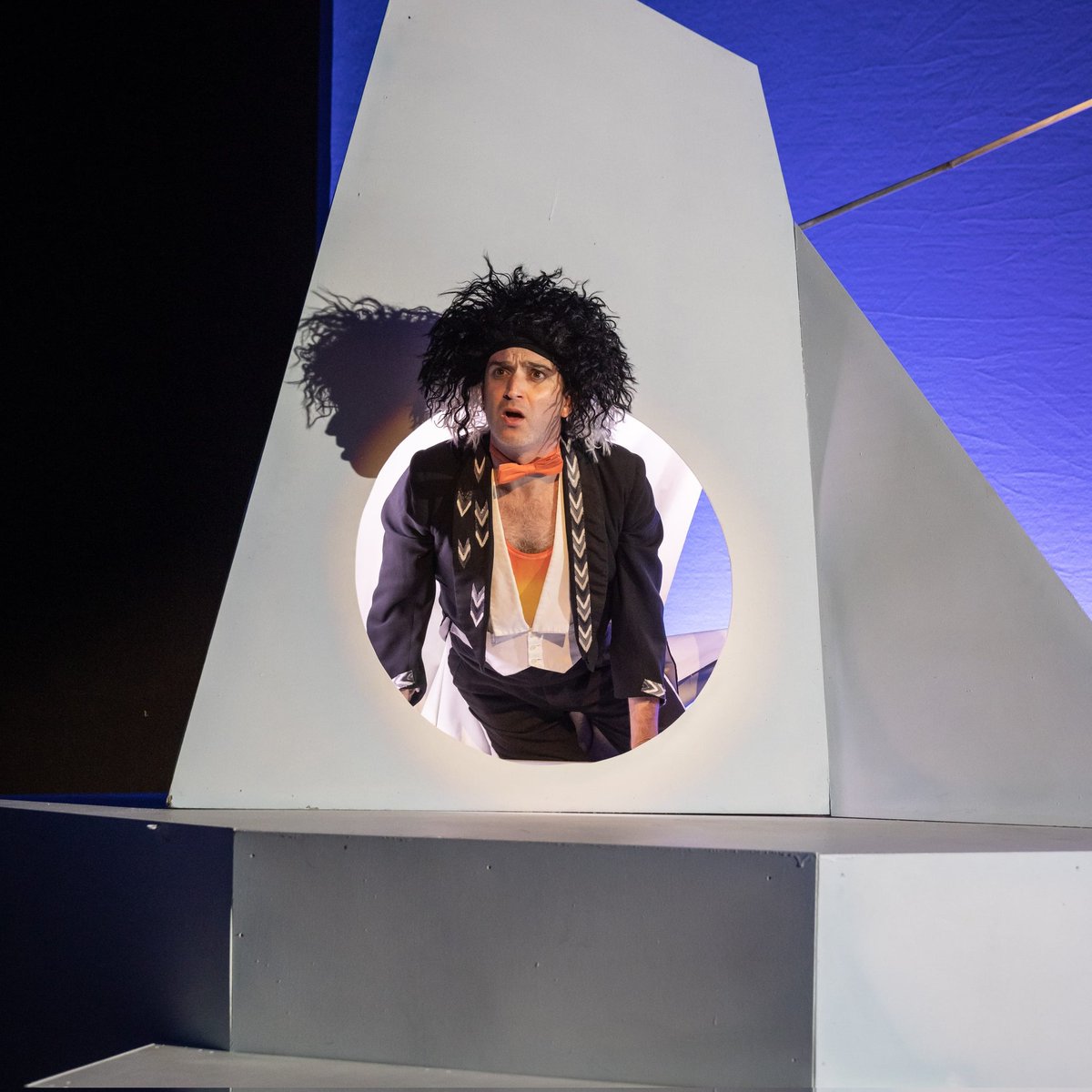 Don't miss your final chance to catch Polar Bear &amp; Penguin today in Mayo at 12.15 at the the Linnenhall Theatre!

Final tickets on sale from thelinenhall.com/whats-on/event…