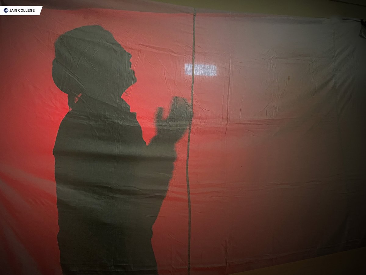 jaincollege's tweet photo. At JAIN College's Department of Humanities, powered by #Knowledgeum, we analyse history through sociological and psychological lenses. Our students embrace interdisciplinary studies to grasp the intricate mechanisms of various societies!
#JAINCollege #JC #History #presentations https://t.co/92IfdfhWwi