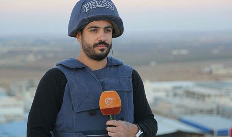 علي مرتضى بيلبقله لقب " منافق محور المقاولة"

تشتوش كذاب