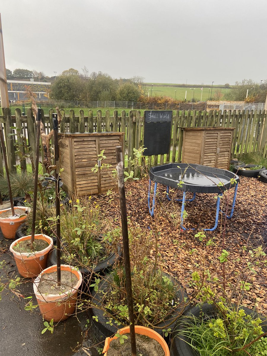 JoPetersEYFS's tweet image. Great to listen to inspirational leaders talking so passionately about the importance of outdoor play at Eesa primary school. We can see the thought gone into developing spaces here #earlyyears #eyfs #uniquechild @OlkimGar @CreativeSTAR #outdoored